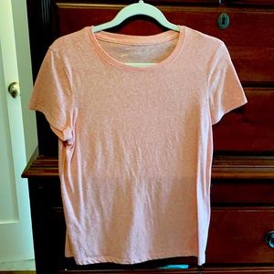 Universal thread T-shirt